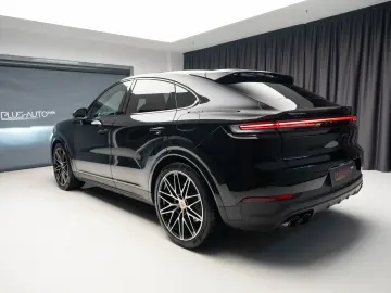 Porsche Cayenne E-HYBRID COUPE