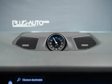 Porsche Cayenne E-HYBRID COUPE