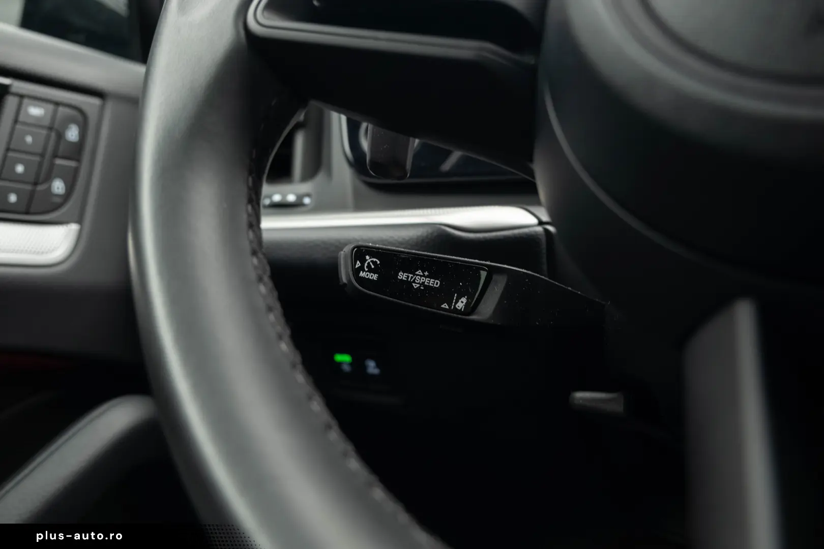 Porsche Cayenne E-HYBRID COUPE