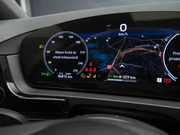 Porsche Cayenne E-HYBRID COUPE