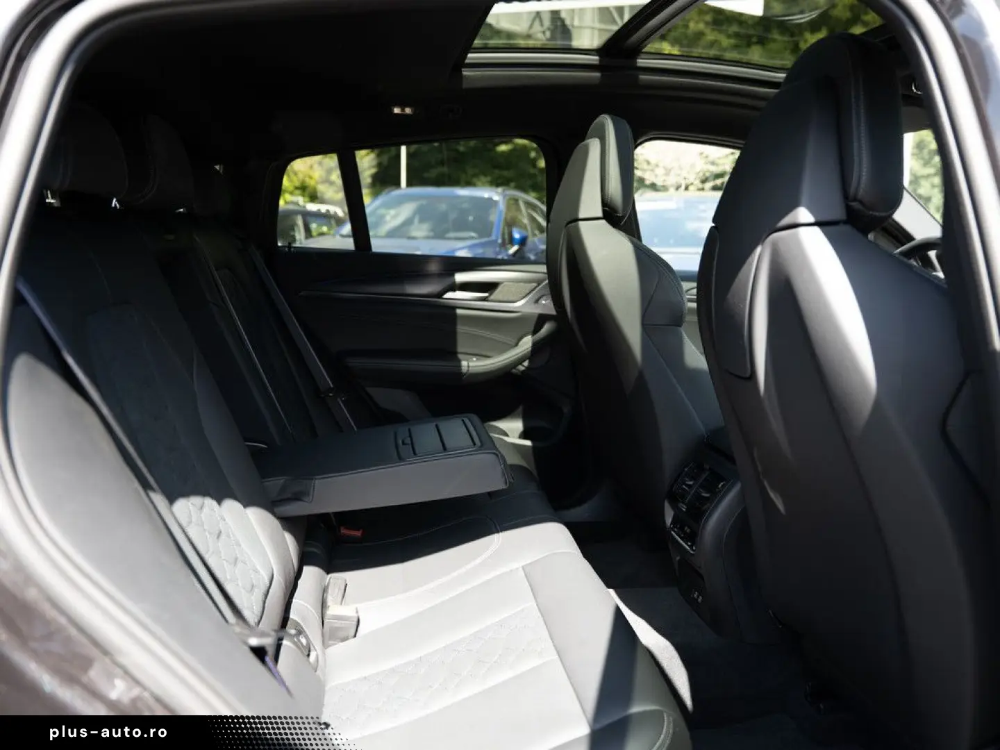 BMW X4 M xDrive Competition PANO HUD 360  H K NAVI