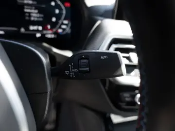 BMW X4 M xDrive Competition PANO HUD 360  H K NAVI