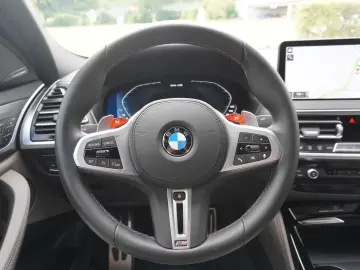 BMW X4 M Competition INDIVIDUAL Head-Up Kamera Harma