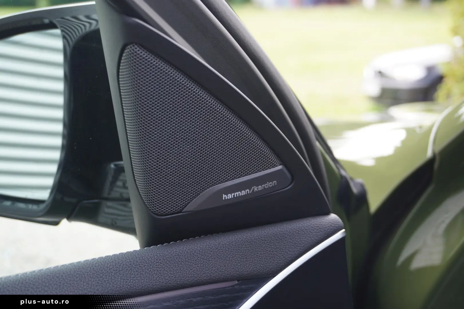 BMW X4 M Competition INDIVIDUAL Head-Up Kamera Harma