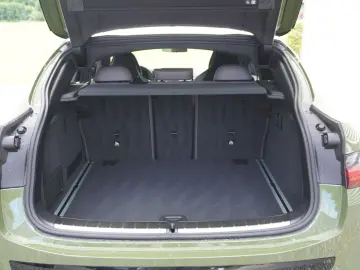 BMW X4 M Competition INDIVIDUAL Head-Up Kamera Harma