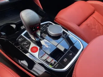 BMW X4 M Competition AB 678 € O. LSZ   PANO   HEAD-U