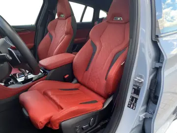 BMW X4 M Competition AB 678 € O. LSZ   PANO   HEAD-U