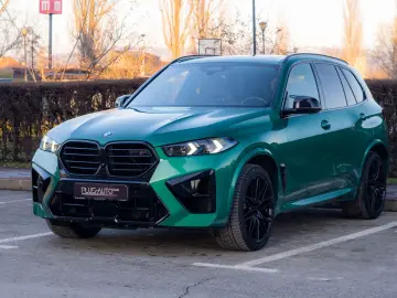 BMW X5 M Competition   Bowers & Wilkins   Pano Sky Lounge