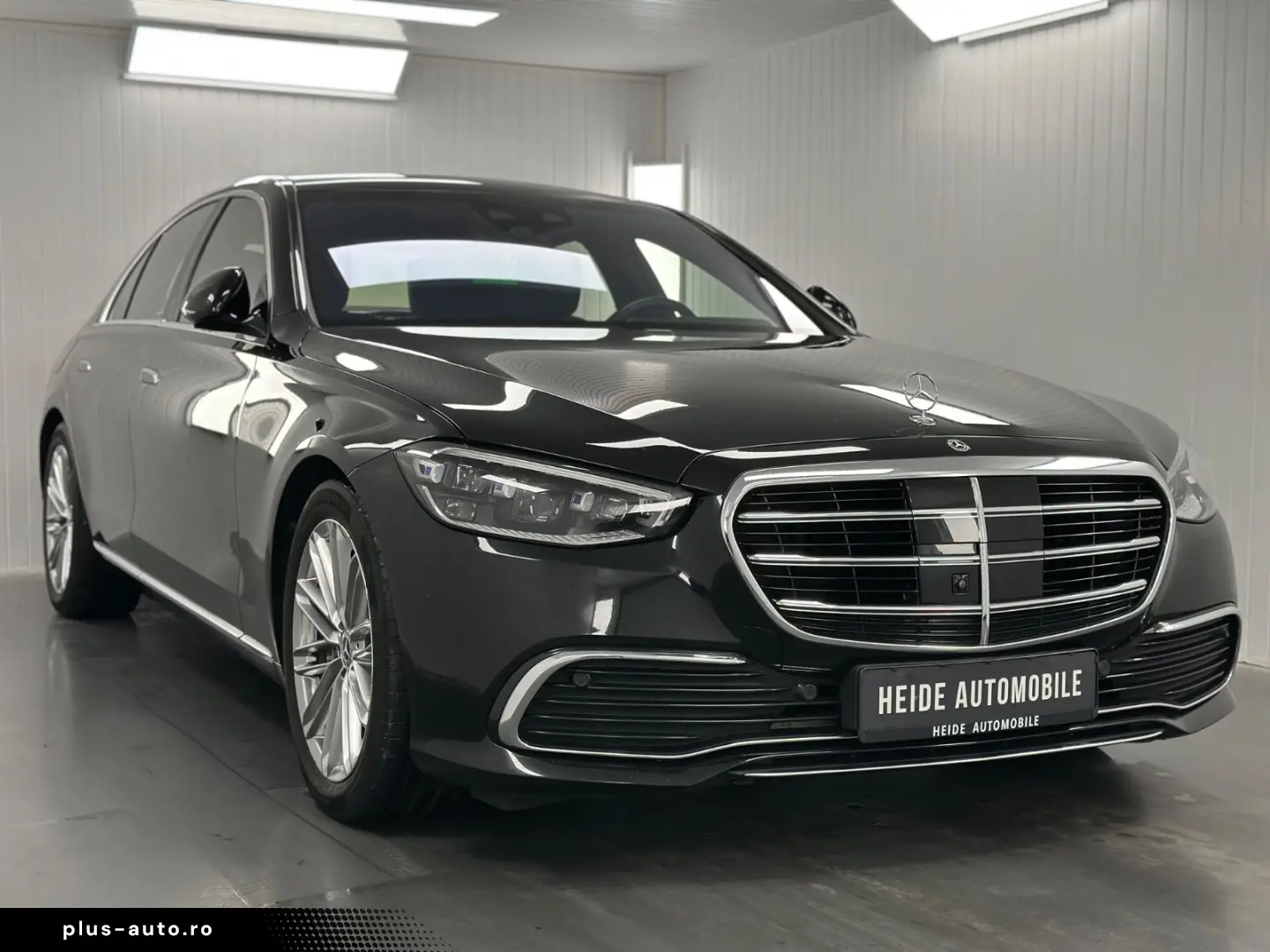 MERCEDES-BENZ S 500 4Matic Digital LED Chauffeur-Paket PLUS