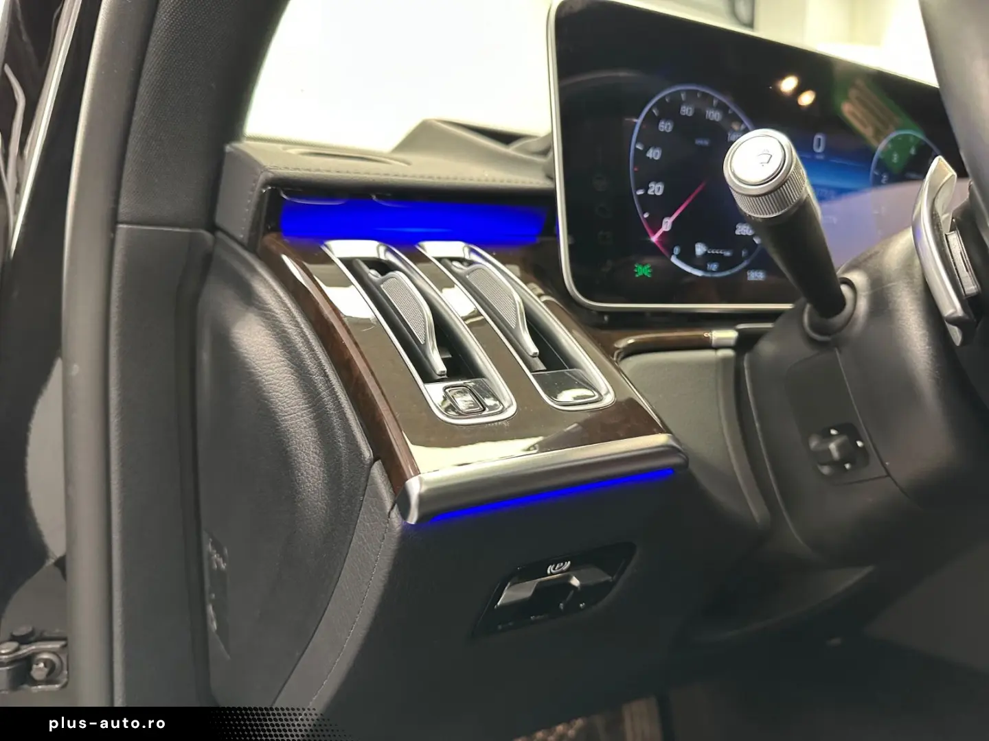 MERCEDES-BENZ S 500 4Matic Digital LED Chauffeur-Paket PLUS