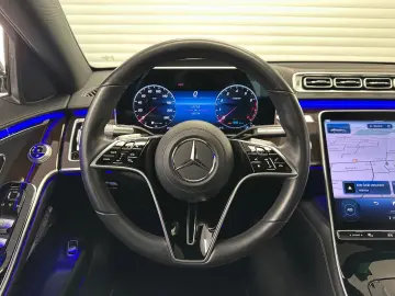 MERCEDES-BENZ S 500 4Matic Digital LED Chauffeur-Paket PLUS