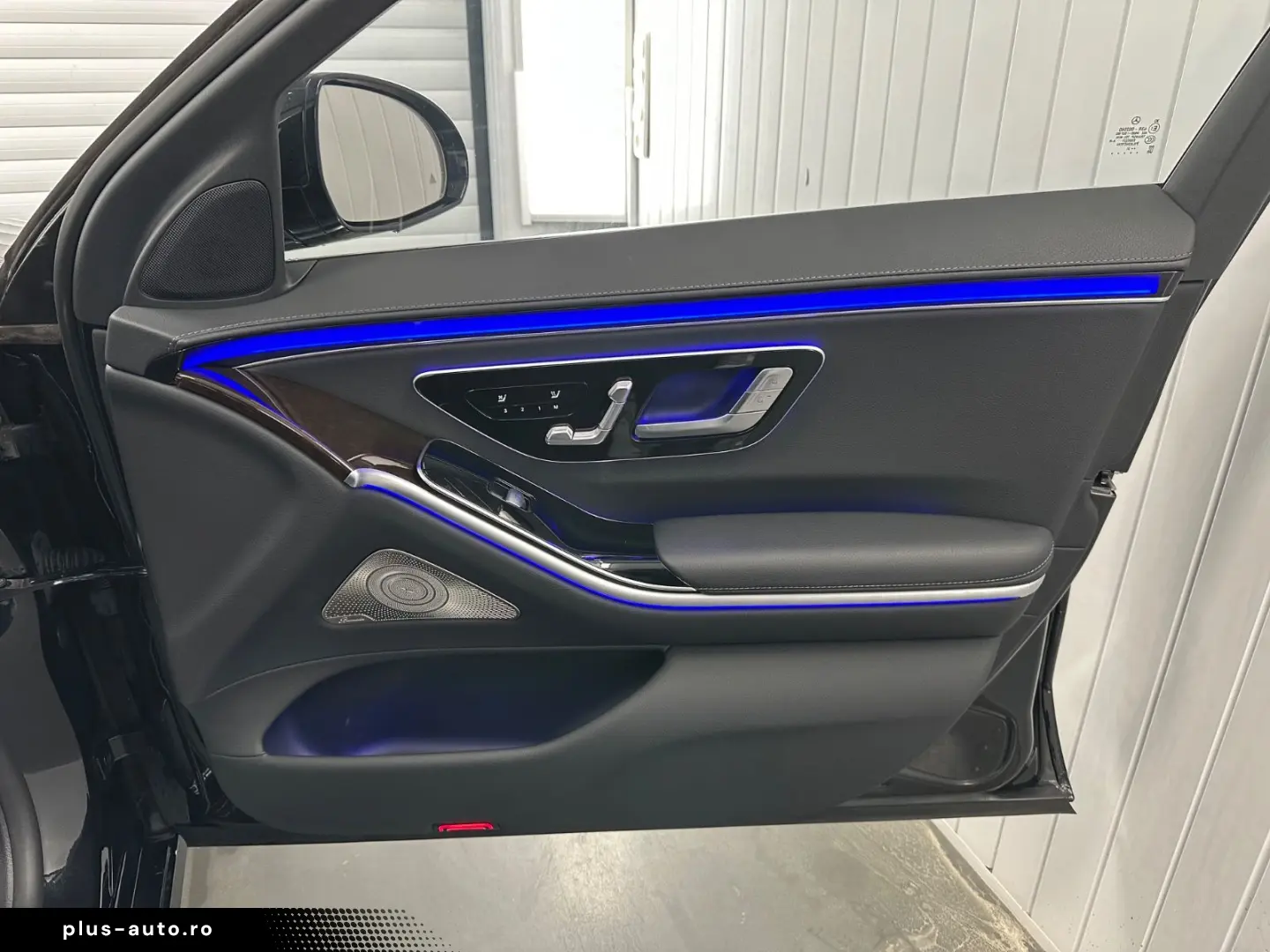 MERCEDES-BENZ S 500 4Matic Digital LED Chauffeur-Paket PLUS