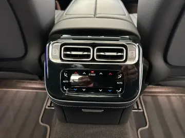 MERCEDES-BENZ S 500 4Matic Digital LED Chauffeur-Paket PLUS