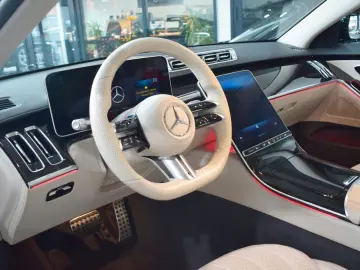MERCEDES-BENZ S400d 4Matic Long  AMG-Line  Panorama