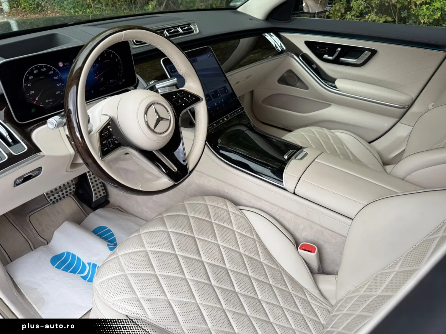 MERCEDES-BENZ S 450 4Matic AMG Pano AllradLenkung Burmaster