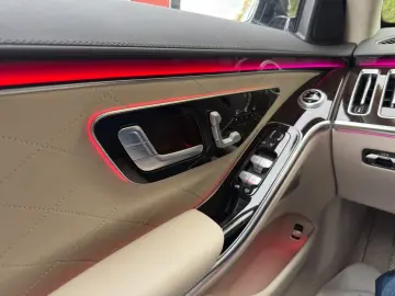 MERCEDES-BENZ S 450 4Matic AMG Pano AllradLenkung Burmaster