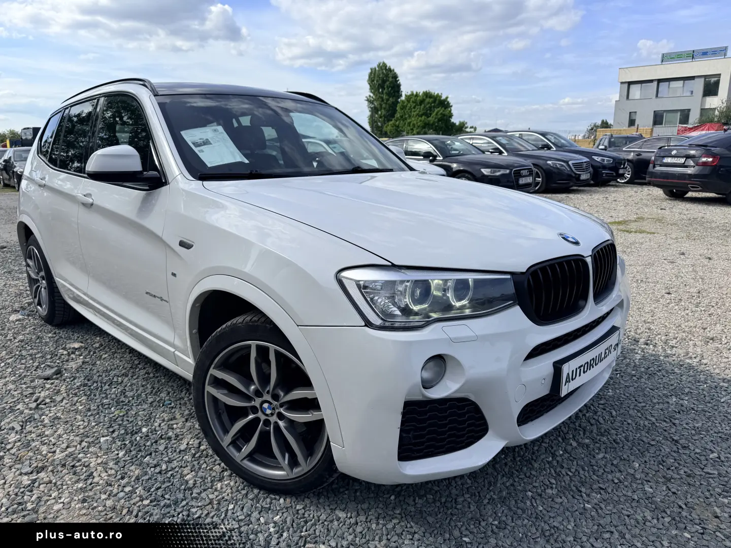 M-pachet Facelift