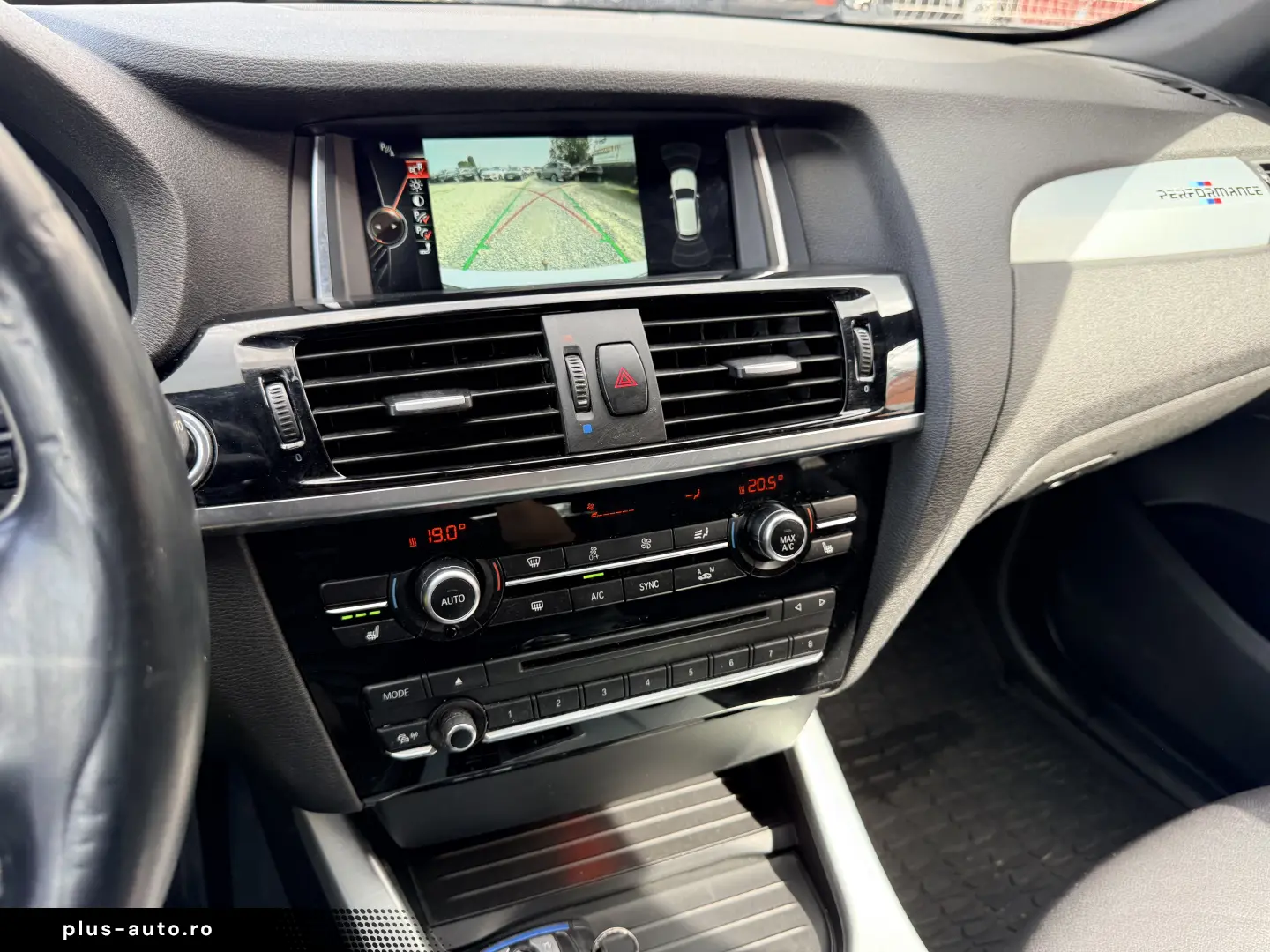 M-pachet Facelift