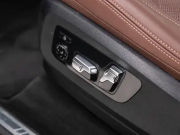 BMW X5 xDrive30d MSport Innovation Exclusive sitzbel