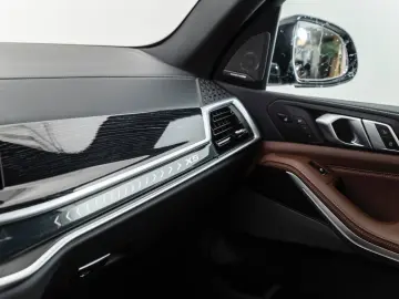 BMW X5 xDrive30d MSport Innovation Exclusive sitzbel