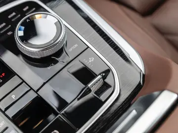 BMW X5 xDrive30d MSport Innovation Exclusive sitzbel