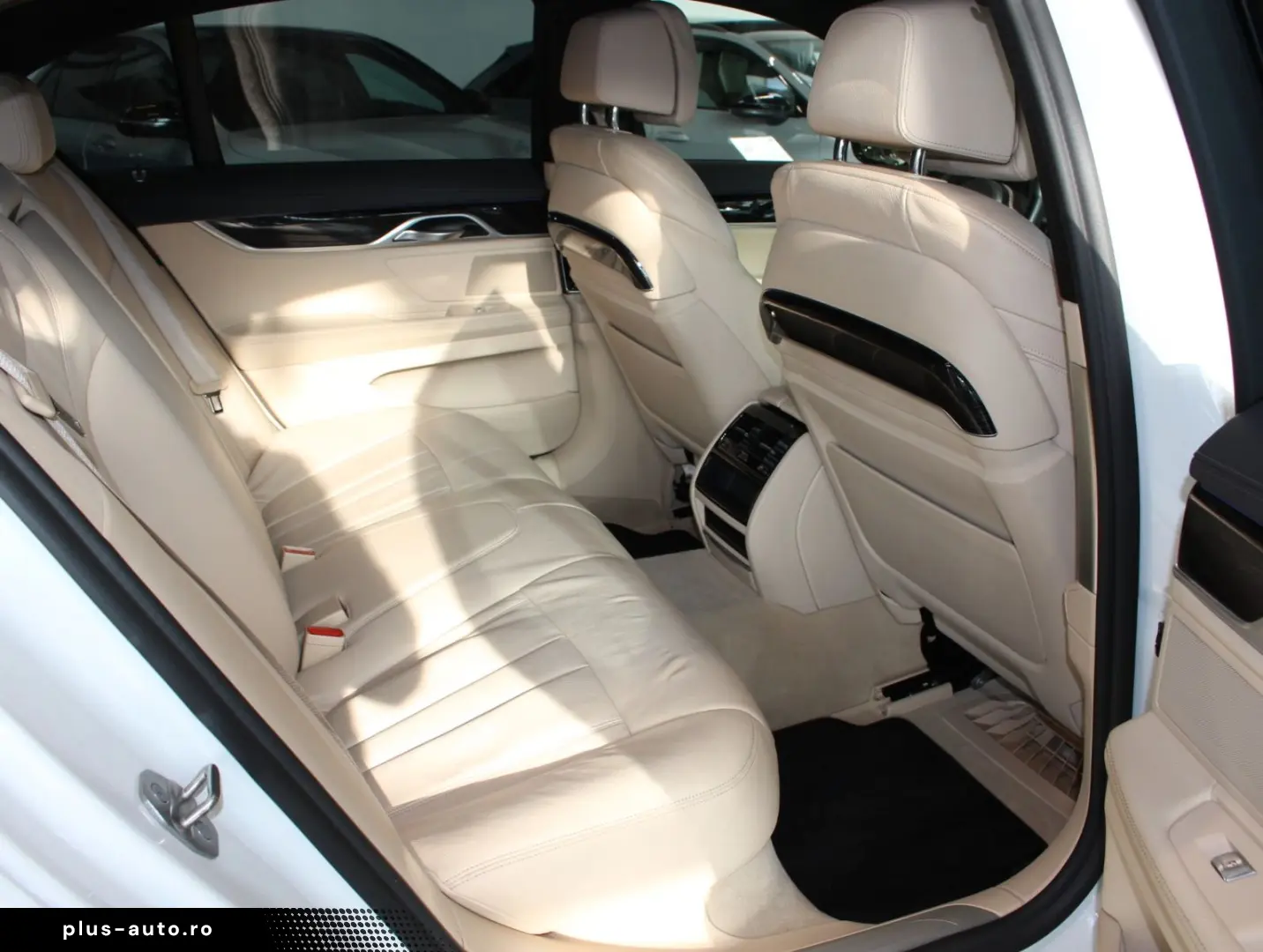 BMW 730d M-Sportpaket Soft-Close Massage Sitze Hud