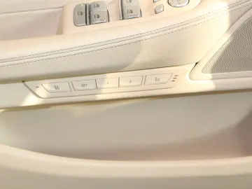 BMW 730d M-Sportpaket Soft-Close Massage Sitze Hud