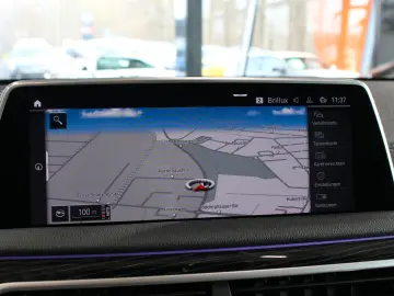 BMW 730d M-Sportpaket Soft-Close Massage Sitze Hud