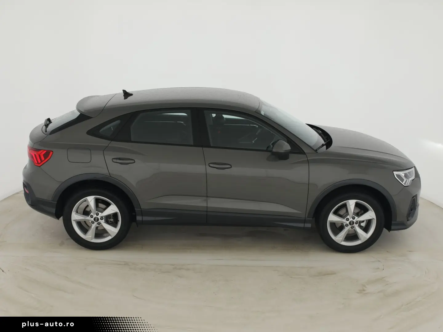 AUDI Q3 Sportback 35 TFSI LED Navi  AHK Kamera Ambien