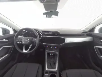 AUDI Q3 Sportback 35 TFSI LED Navi  AHK Kamera Ambien