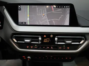 BMW 220 d Advantage Gran Coupe Leder Navi LED PDC