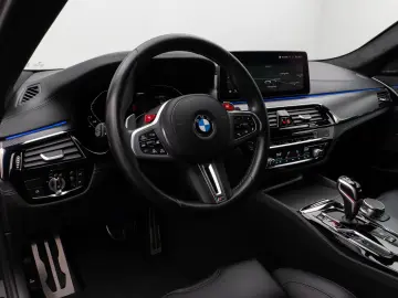 BMW M5 Competition xD 360 HUD DAB ACC Komfort 20Zoll