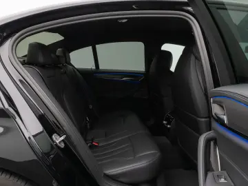 BMW M5 Competition xD 360 HUD DAB ACC Komfort 20Zoll