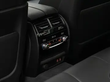 BMW M5 Competition xD 360 HUD DAB ACC Komfort 20Zoll