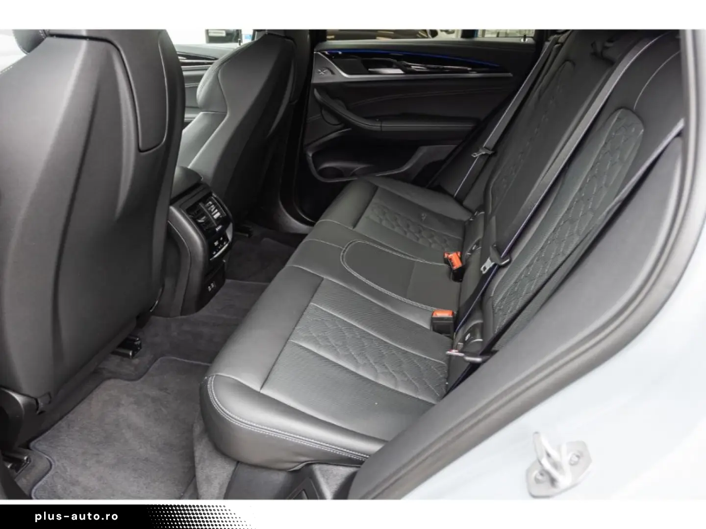 BMW X4 M  Navi HUD LED RFK Leder e-Sitze PDCv h DAB