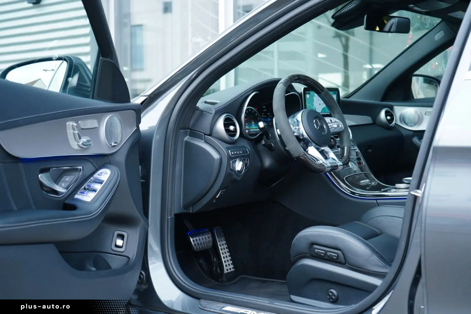 Mercedes-Benz C 63 AMG