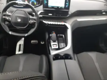 PEUGEOT 3008 GT Hybrid 225  LED Navi SHZ Kamera