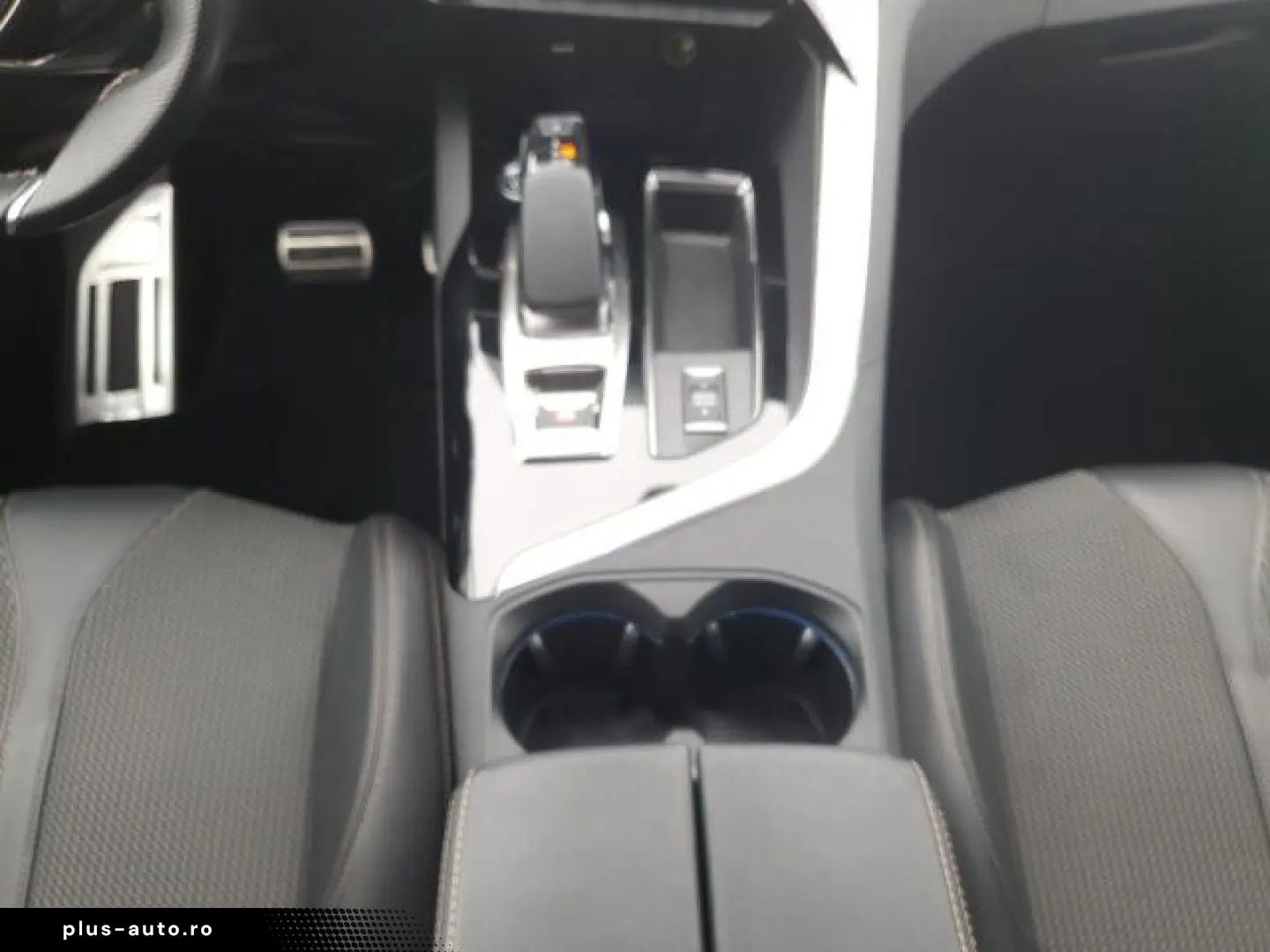 PEUGEOT 3008 GT Hybrid 225  LED Navi SHZ Kamera