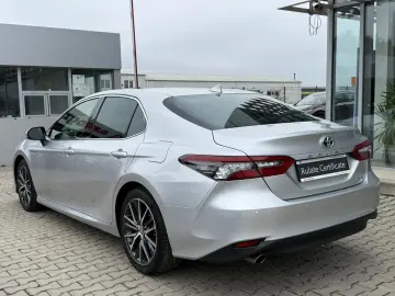 Toyota Camry Exclusive 2.5 HYBRID