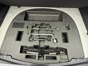 Toyota Camry Exclusive 2.5 HYBRID