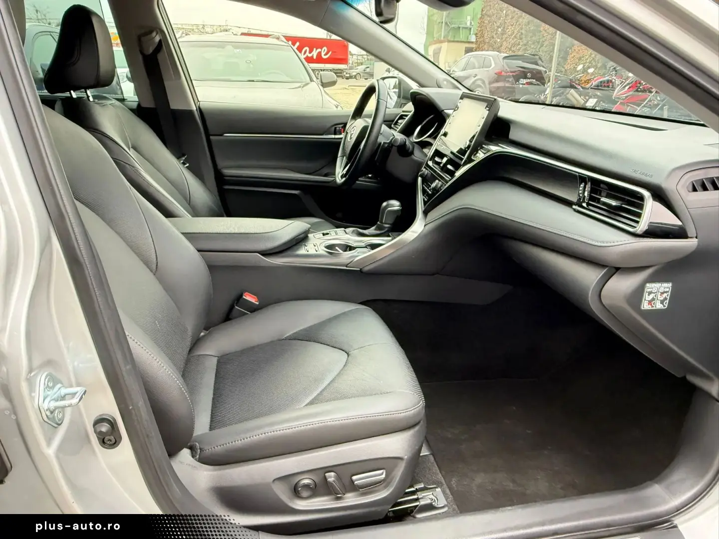 Toyota Camry Exclusive 2.5 HYBRID