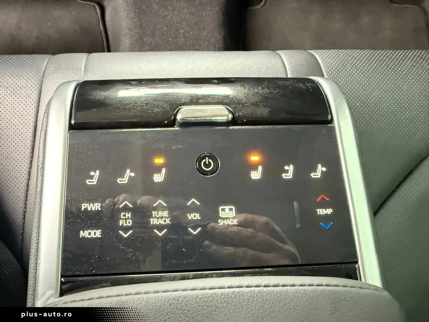 Toyota Camry Exclusive 2.5 HYBRID