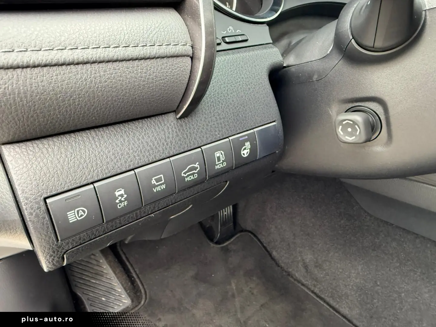 Toyota Camry Exclusive 2.5 HYBRID