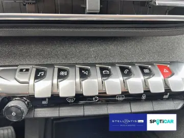 PEUGEOT 3008 Hybrid 225 (Plug-In) Allure Pack (EURO 6d)