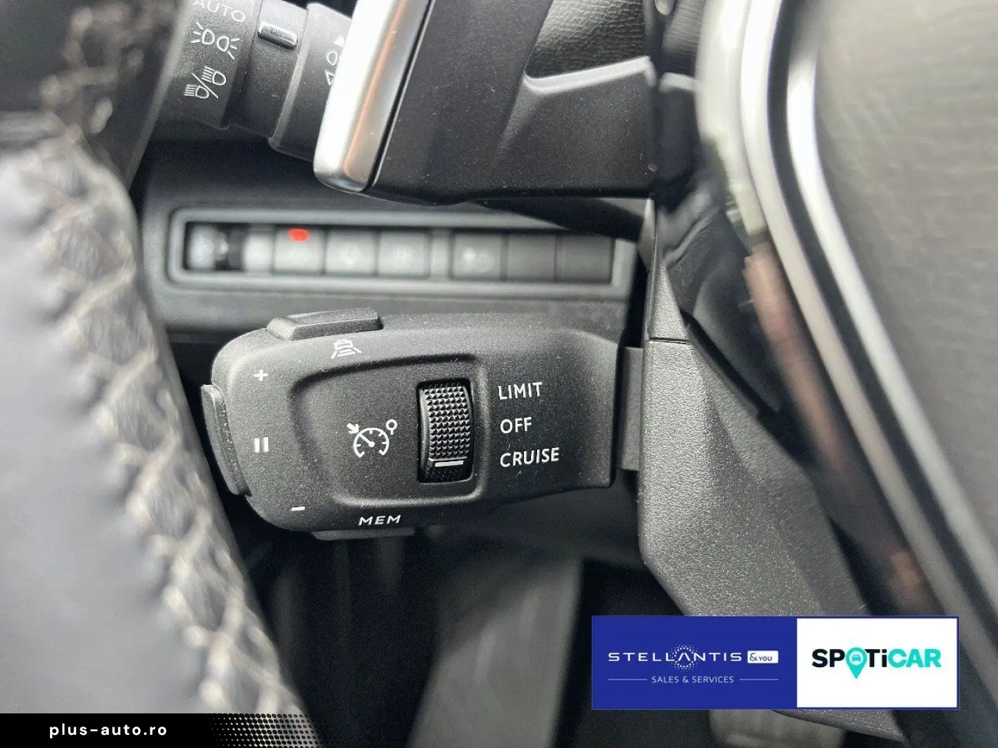 PEUGEOT 3008 Hybrid 225 (Plug-In) Allure Pack (EURO 6d)