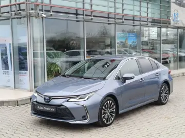 TOYOTA COROLLA 1.8 Hybrid Dynamic 140 CP