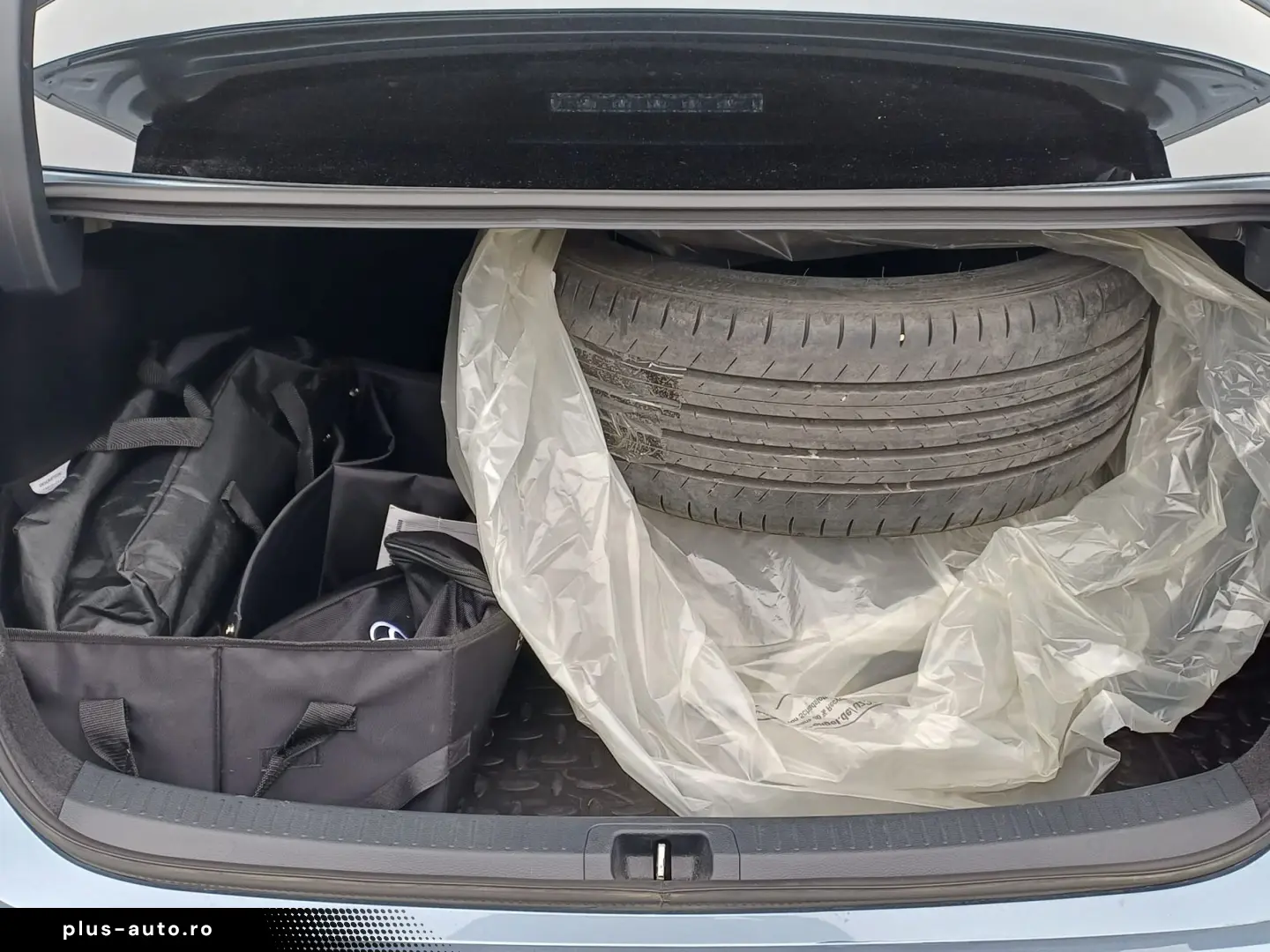 TOYOTA COROLLA 1.8 Hybrid Dynamic 140 CP