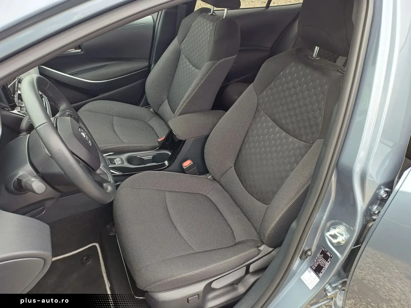 TOYOTA COROLLA 1.8 Hybrid Dynamic 140 CP