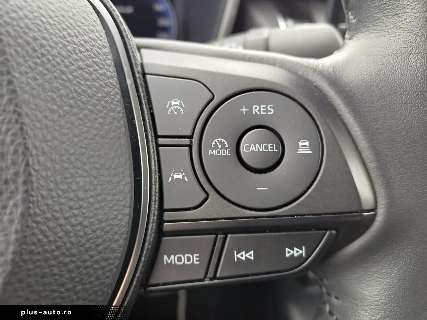 TOYOTA COROLLA 1.8 Hybrid Dynamic 140 CP