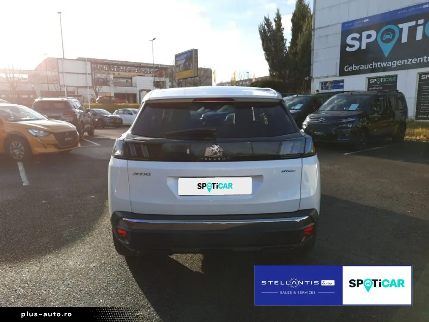 PEUGEOT 3008 Hybrid 225 (Plug-In) Allure Navi